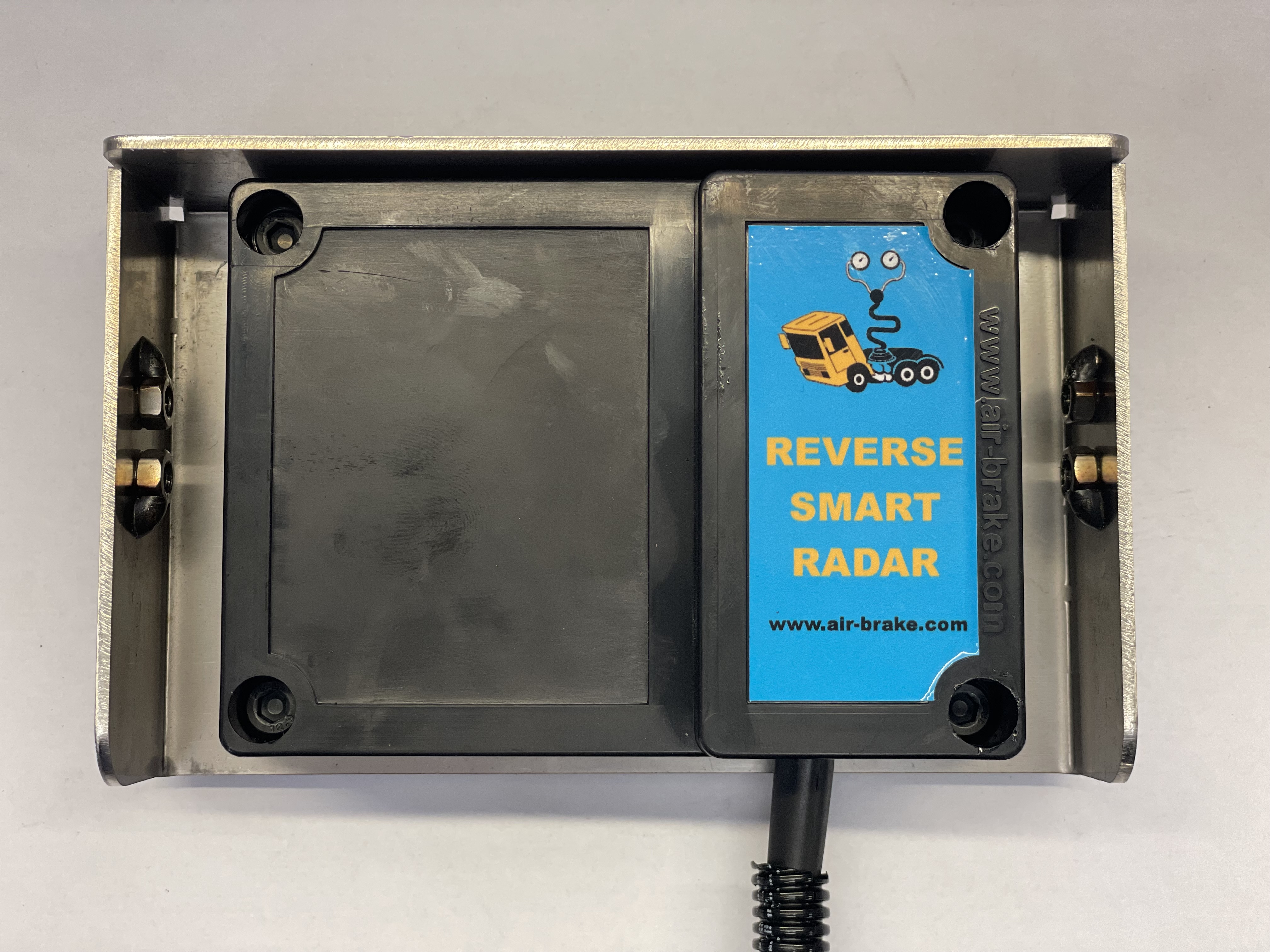 Track Reverse Driver Reversemart autobraking driver assistance